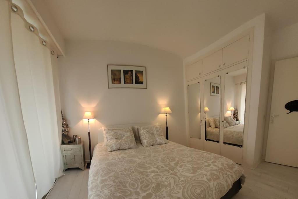 Centre Beau 2 Pieces 50 M2 Terrasse A 12 Min Plages Et Palais Au Calme Cannes
